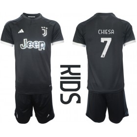 Juventus Federico Chiesa #7 Tredje Kläder Barn 2023-24 Kortärmad (+ Korta byxor)